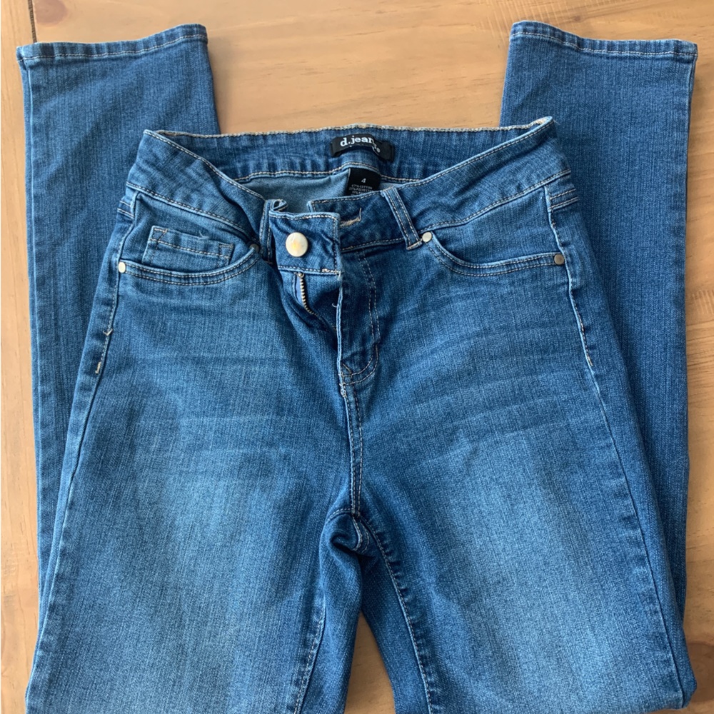 D. jeans, women jeans, size 4